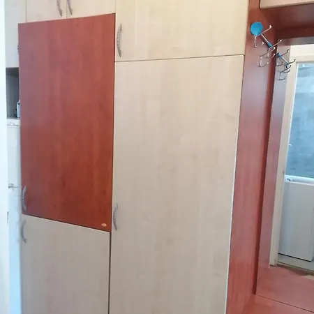 Apartman In The Apartment *